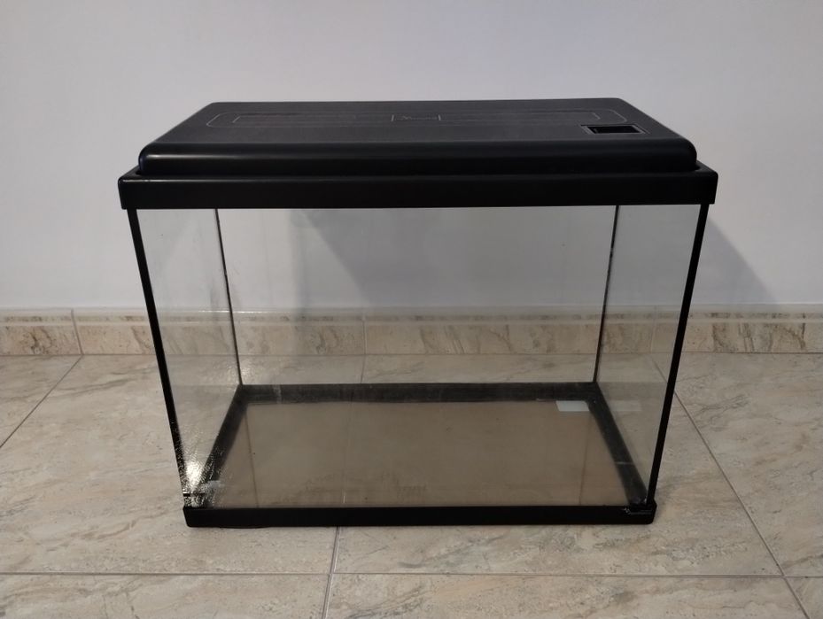 Aquário 50L com acessórios