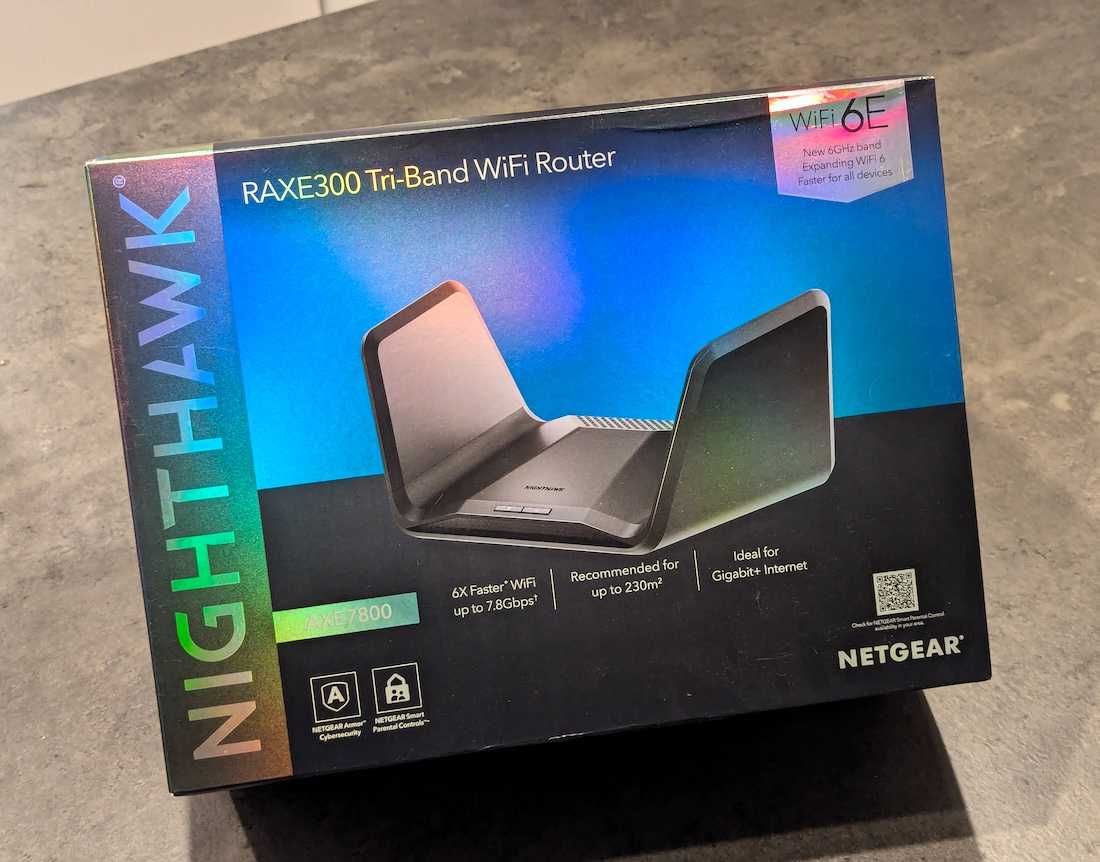Router WiFi NETGEAR Nighthawk AXE7800 (RAXE300) WiFi 6E