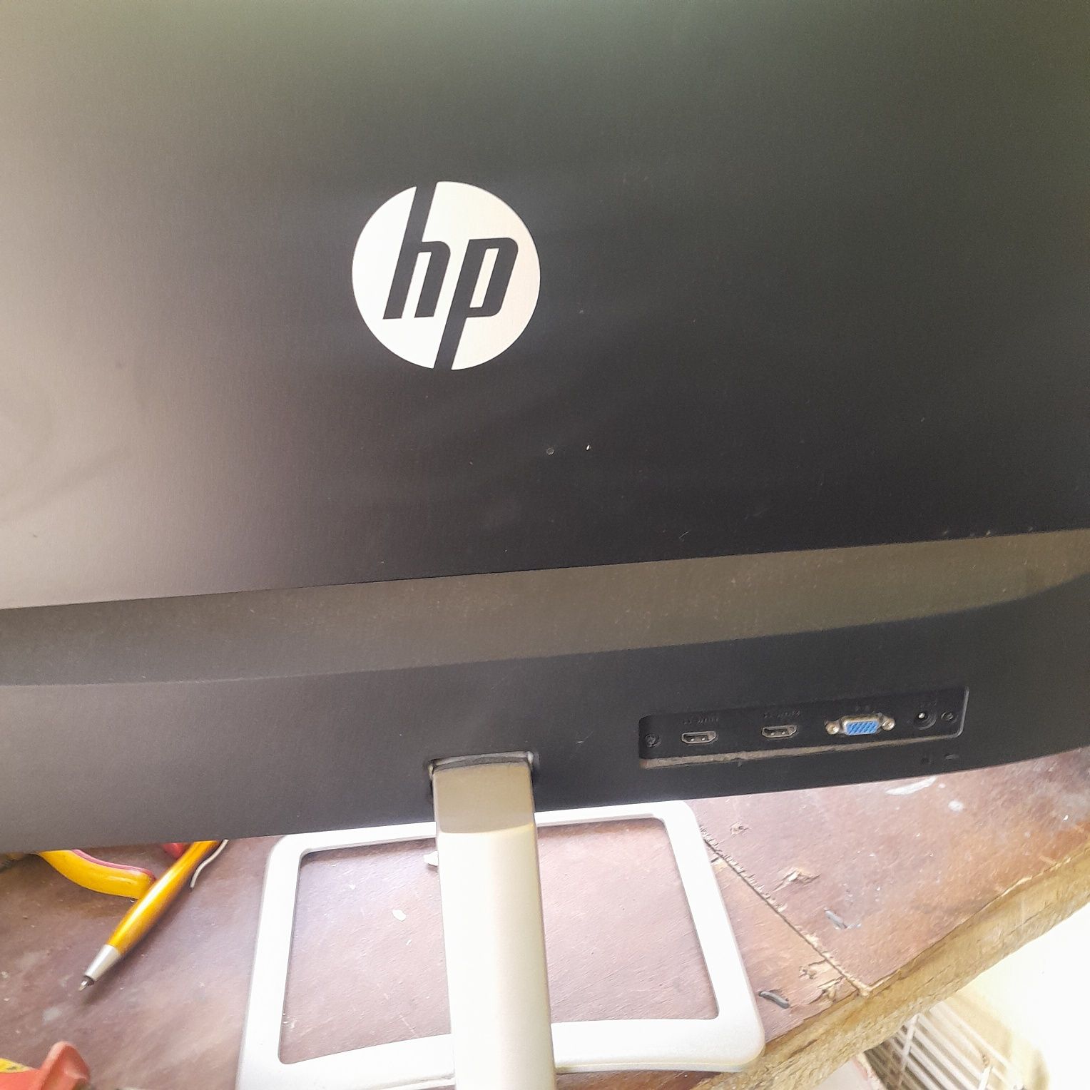 Monitor hp 27 es disciplin