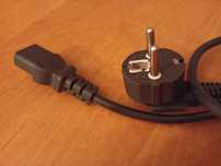 Kabel czarny 174cm