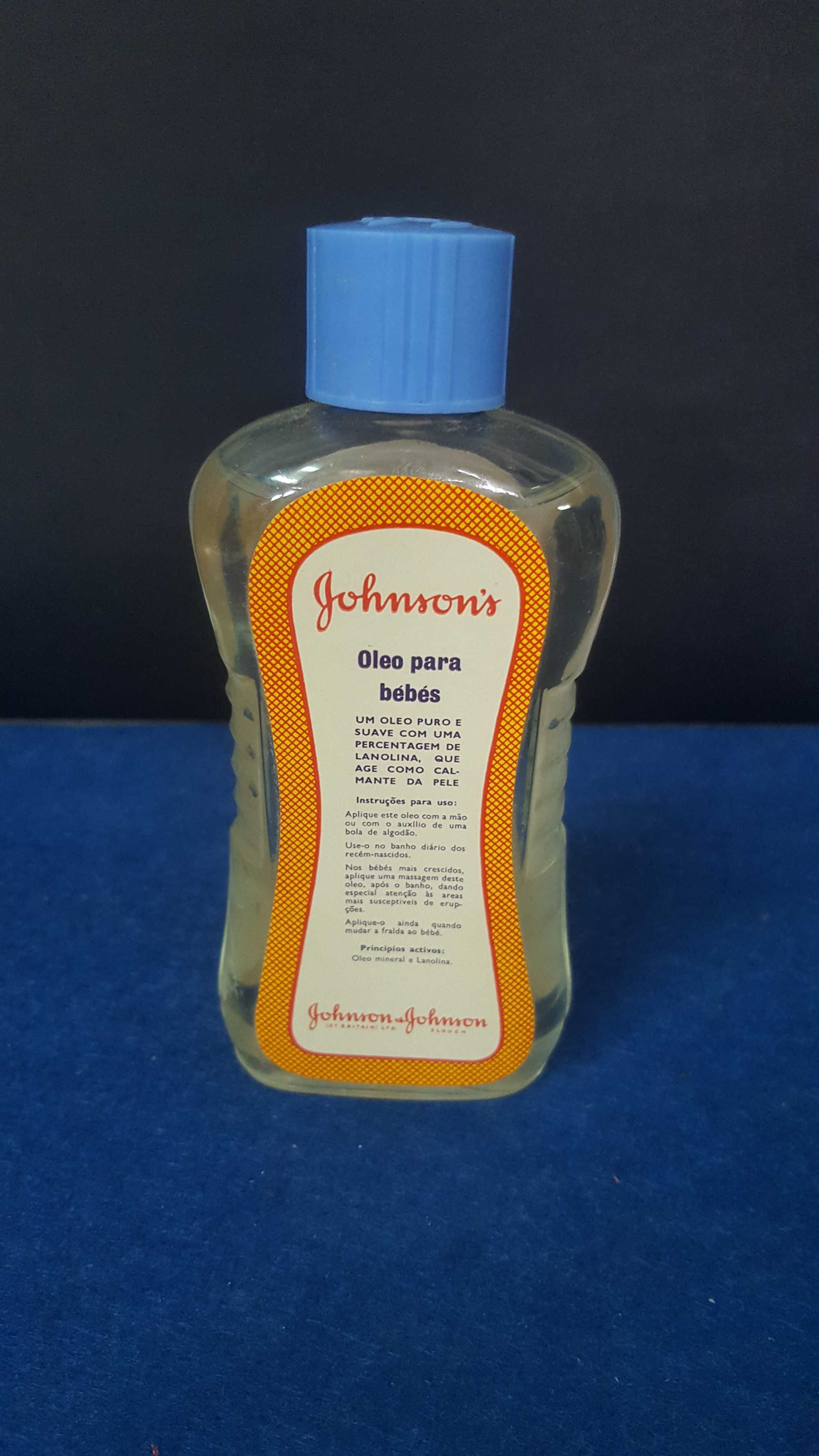 Antigo e raro frasco de Oleo Johnsons " Baby Oil", nunca usado.