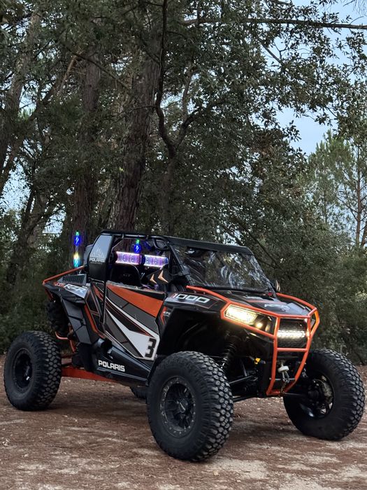 Polaris rzr 1000 matriculado