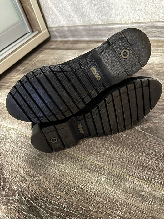 Чоботи з натуральної замші