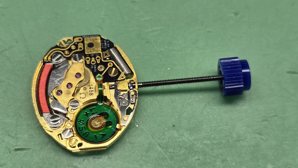 Mechanizm Omega 1458 ( ETA 281.001) na części