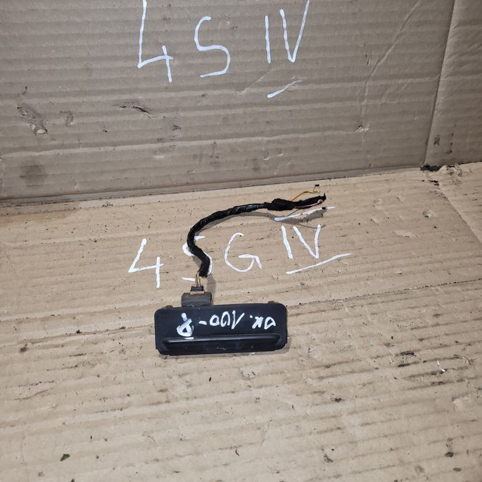 Mikrostyk klapy bagażnika prawy audi a3 8l lift a4 b5 lift kombi