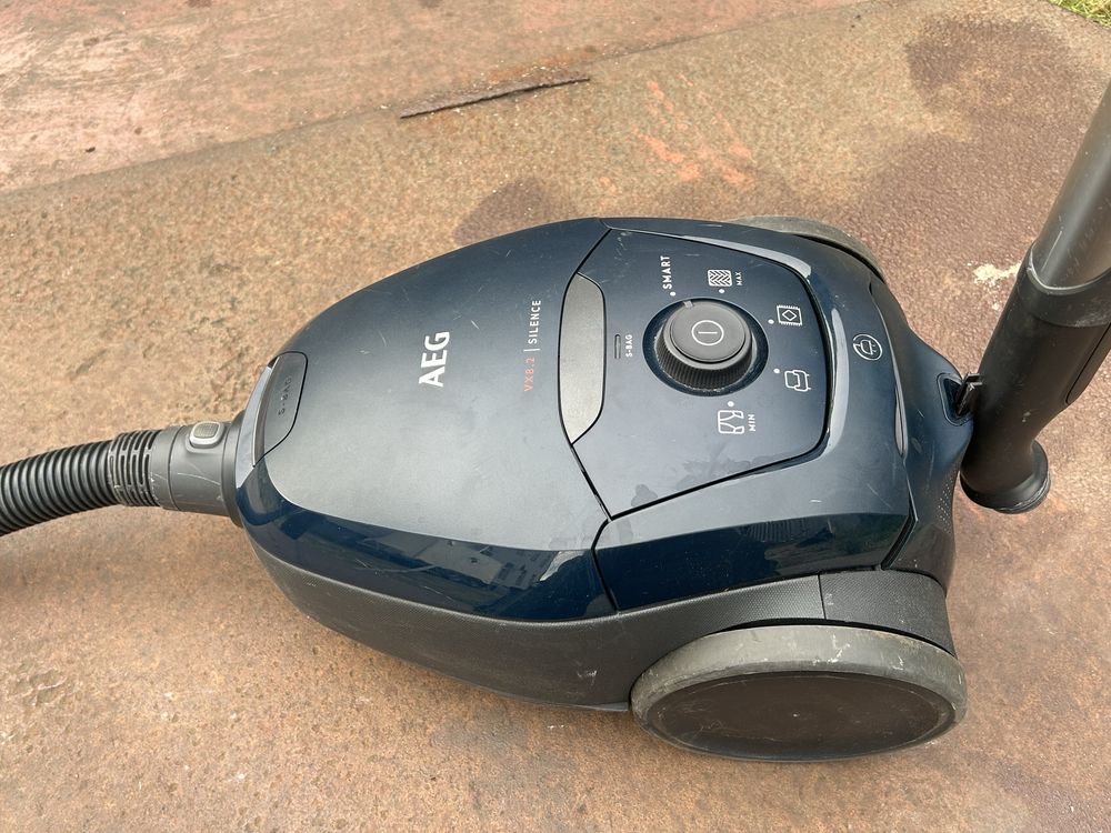 Odkurzacz AEG -ZN Z1/ VX82-1-25-T