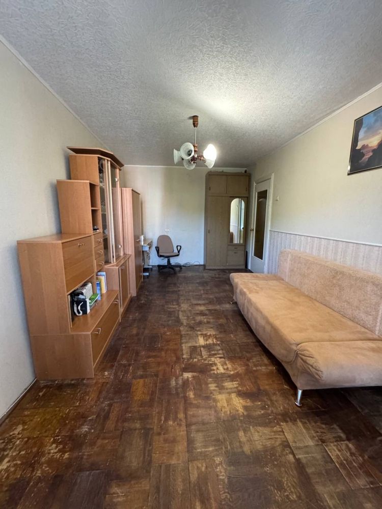 Продам 1к квартиру в центрі міста на 3 поверсі 31м2