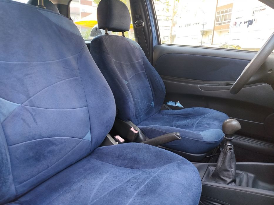 Lancia Y 1.2 i 86cv completamente irrepreensível com apenas 120.000km