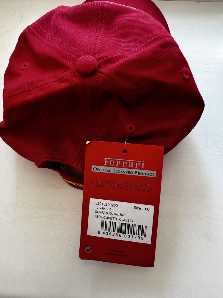 Кепка Ferrari оригінал