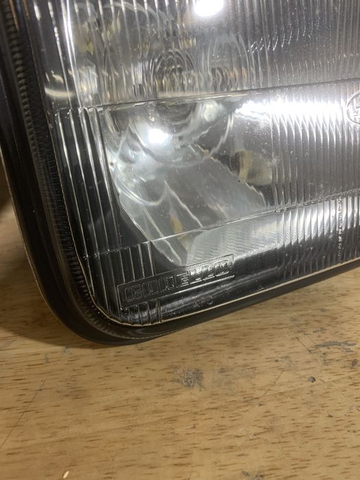 Farol land rover