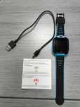 Smartwatch dla dzieci kamerą SIM GPS czarno niebieski