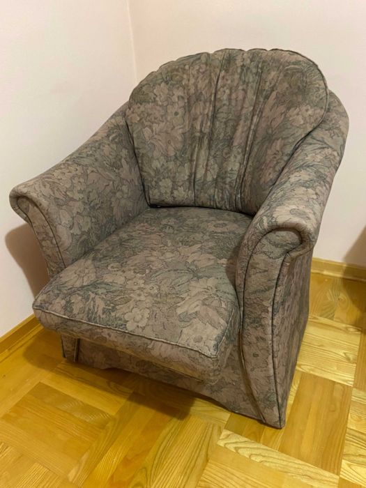 Dwa fotele i sofa - oddam