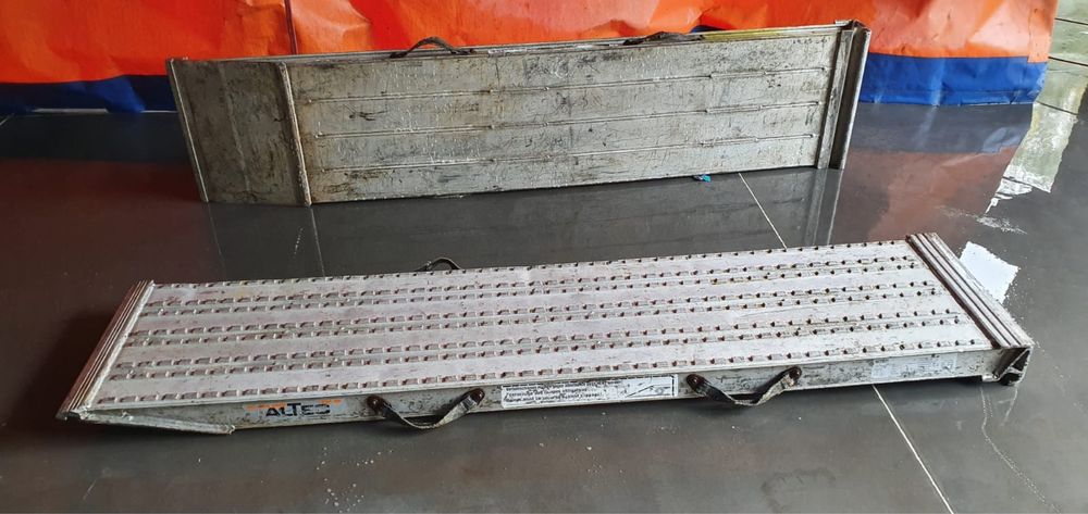 Трапи Заїзди Апарелі для спецтехніки навантаження 8 Т 2,4м