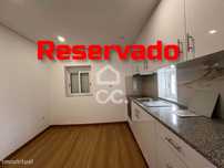 Andar Moradia T2 totalmente renovado em Caldas de Vizela (São Miguel e