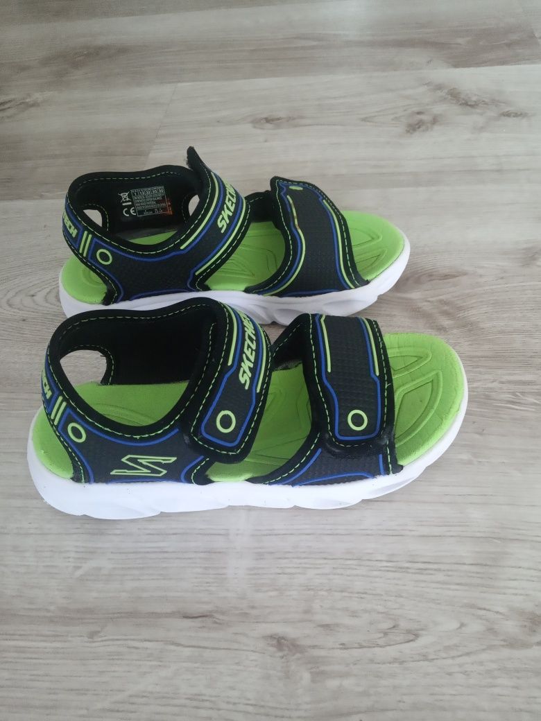 Sandały chlopięce Skechers rozm.32