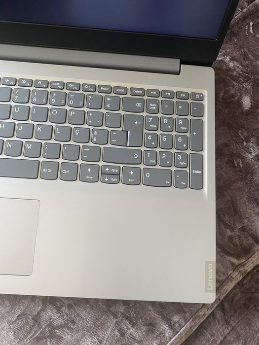 Portátil Lenovo