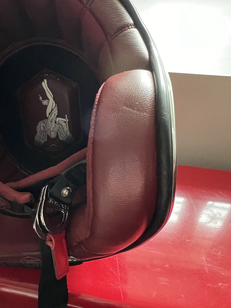 Capacete Ruby St Germain