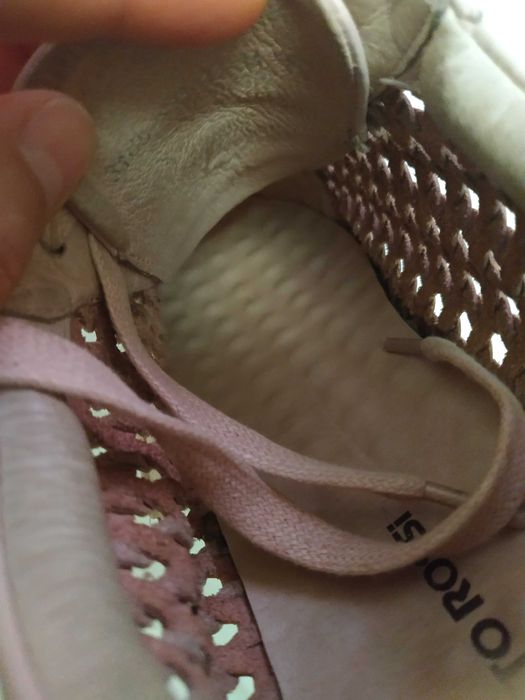 рожеві шкіряні туфлі, кросівки жіночі 37-38 розміру, 24 см устілка