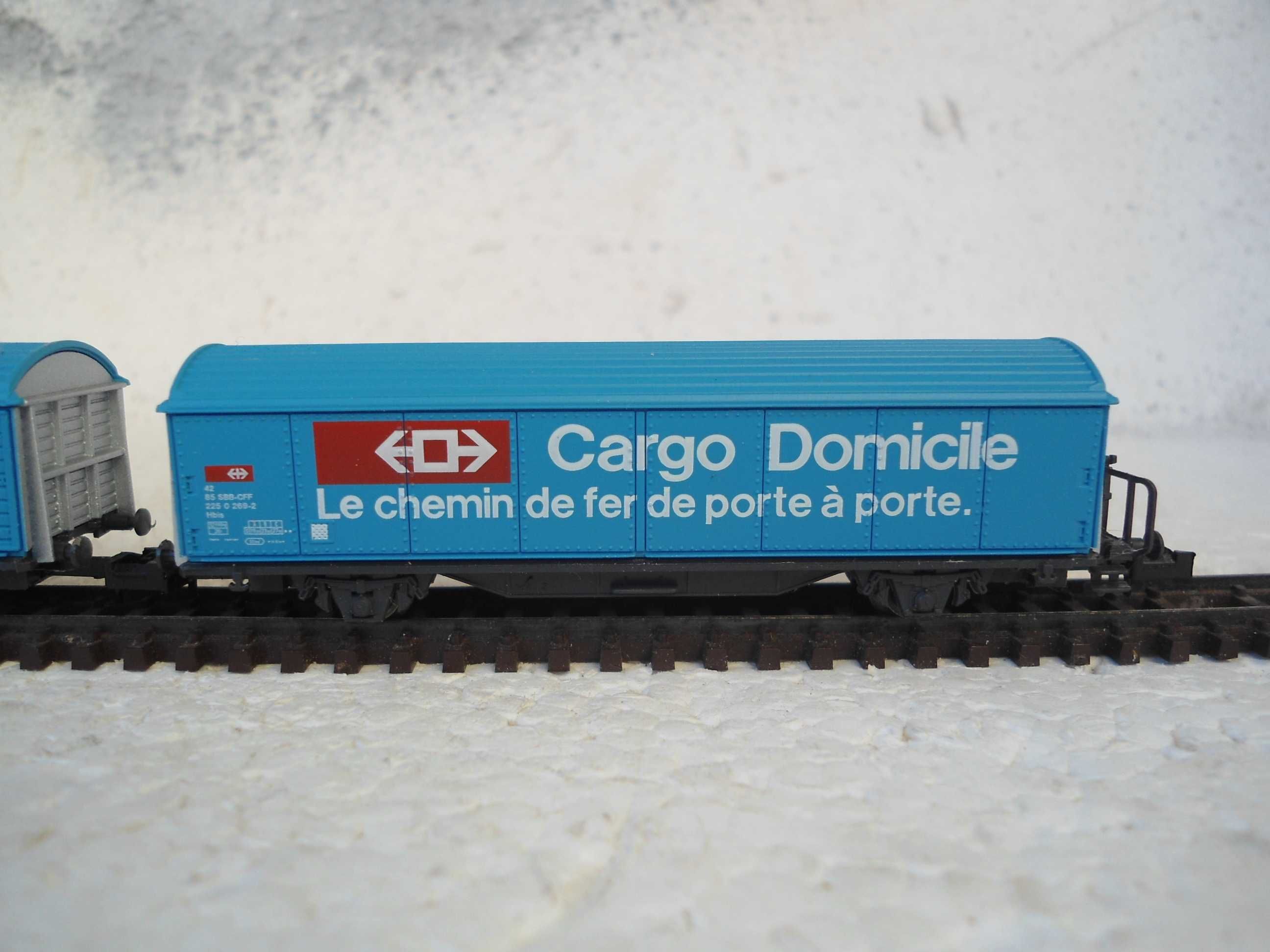 1:160 ROCO lote de 3 carruagens mercadorias Ferrovia porta a porta