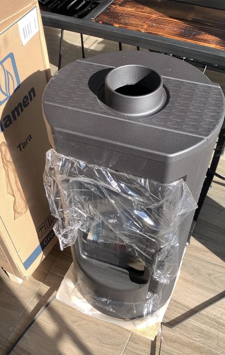 Чавунна Піч Камін Plamen Tara