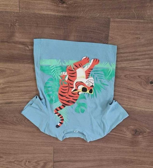 _ C&A _ koszulka t-shirt bluzeczka z tygrysem 122 cm