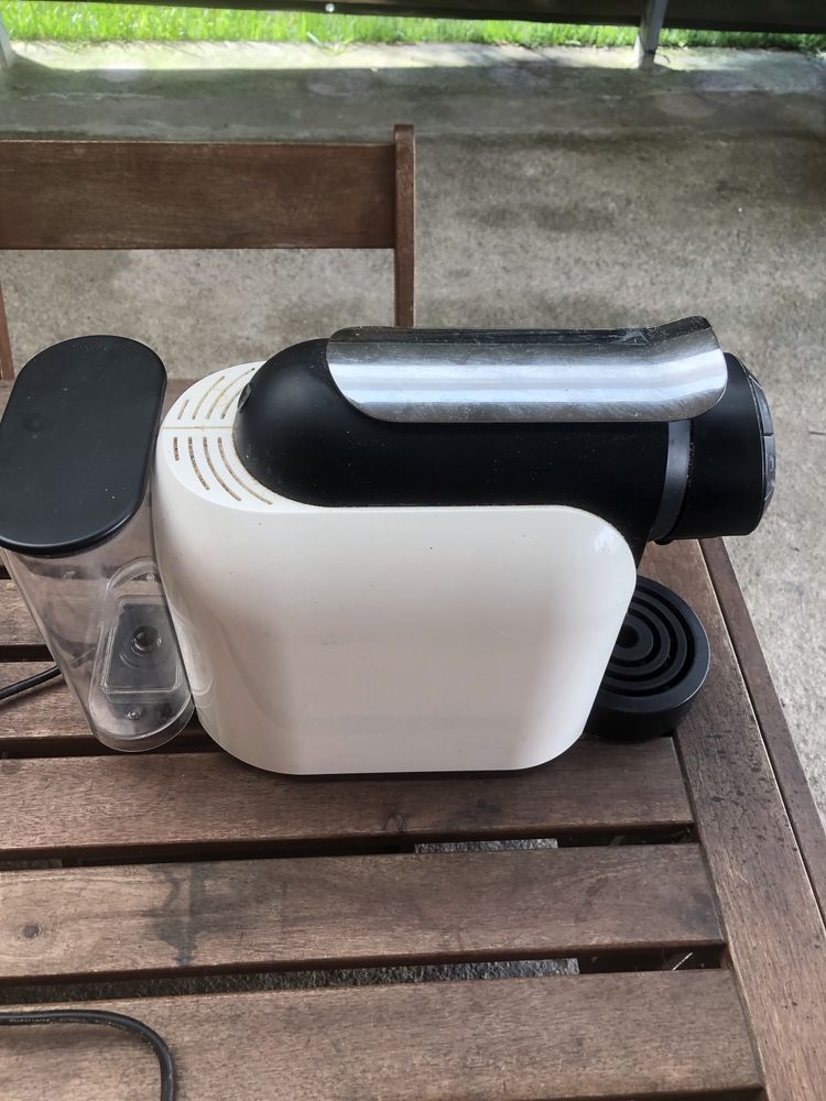 Maquina de Café Delta MilkQool