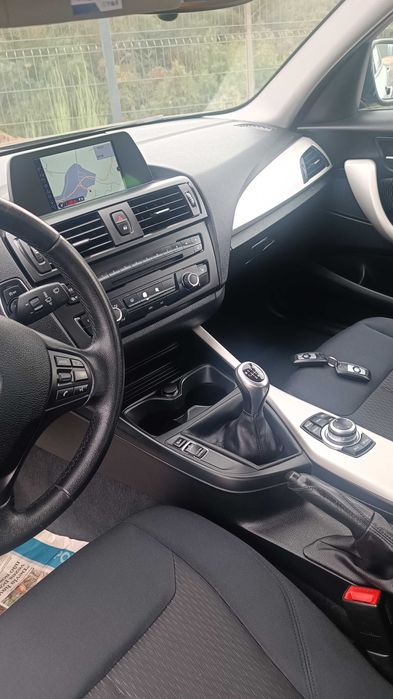 BMW 118d bom preço aceito retoma