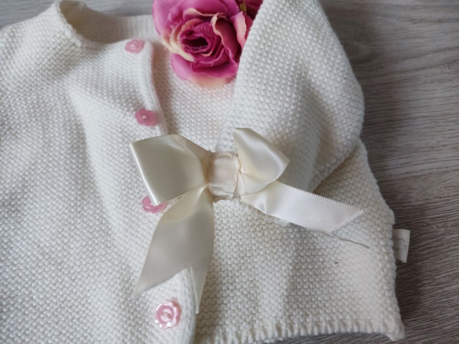 Piękny sweterek sweter bolerko kwiaty róże 3d handmade unikat 0-3 m