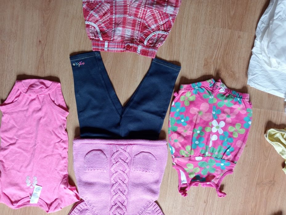 Paka ubrań dla dziewczynki r.74-86