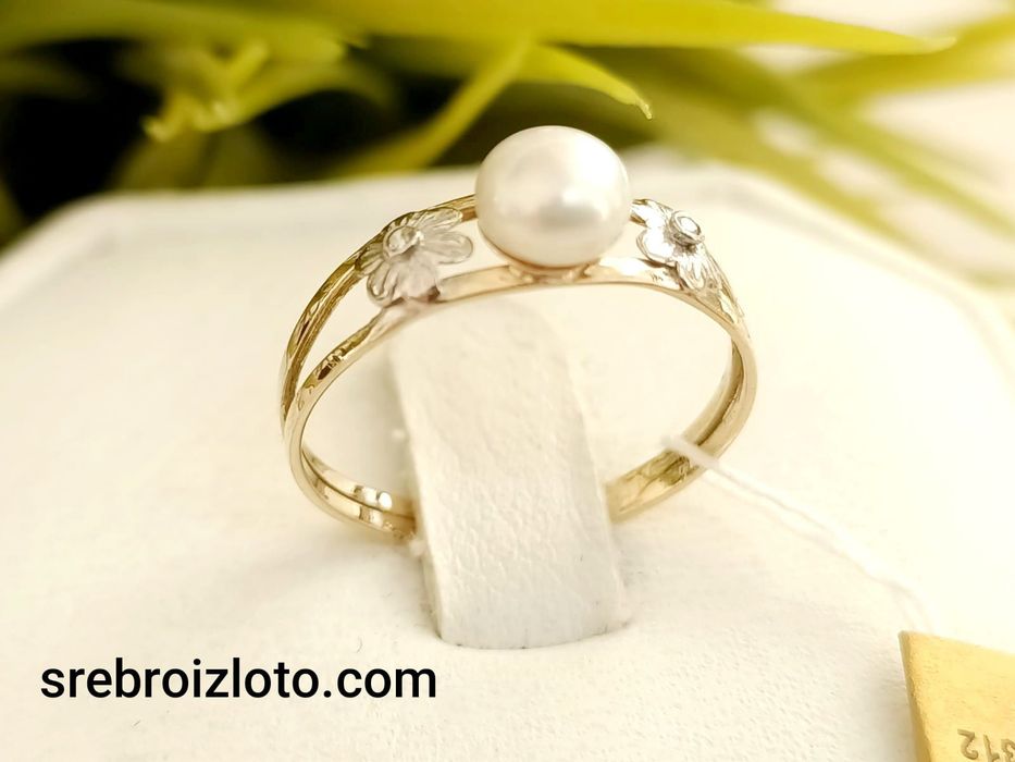 Pierścionek złoty z perłą