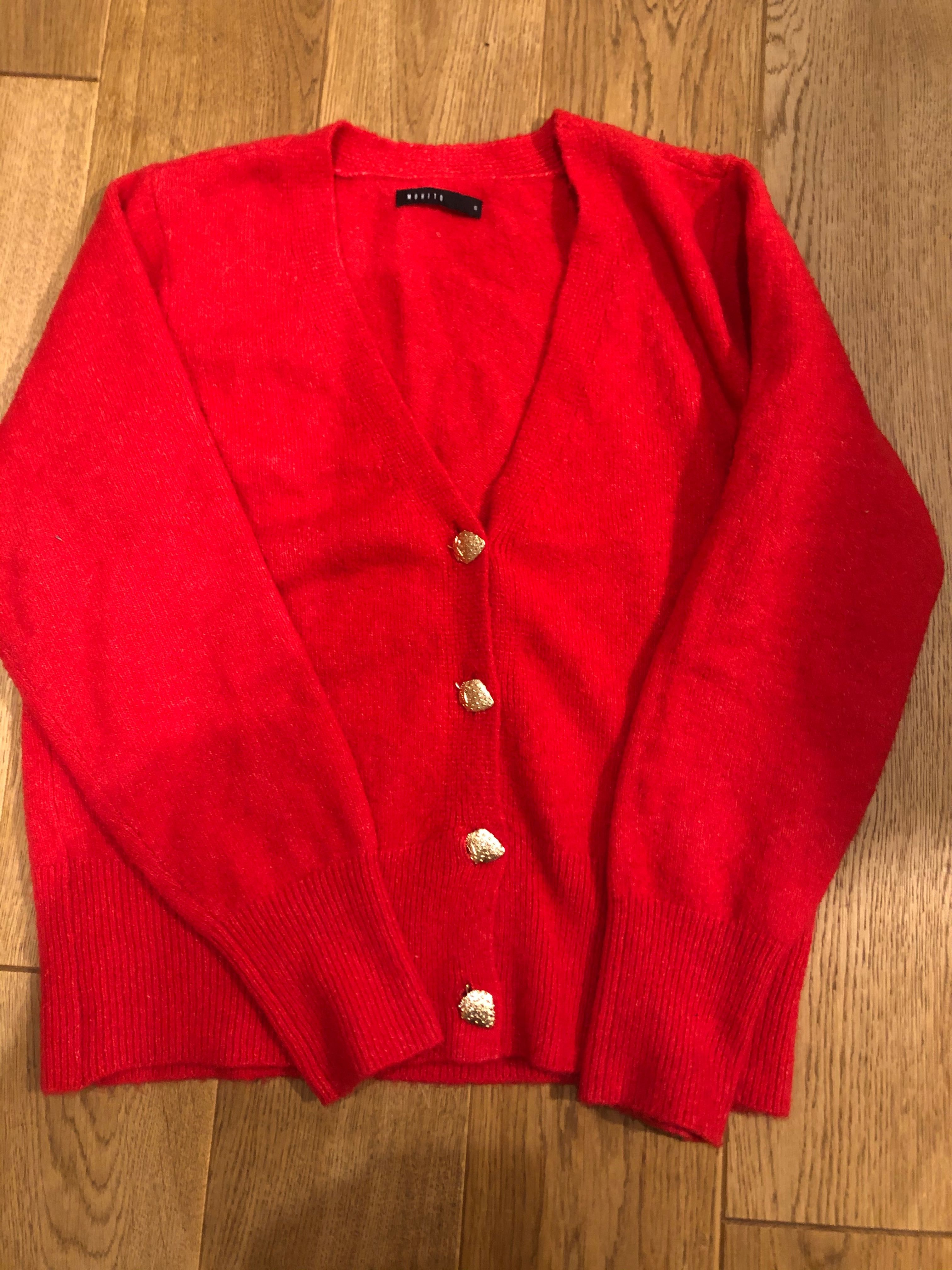 Czerwony sweterek, zapinany, mohito, rozmiar M/L, cena 50,00zl