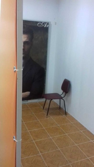 Сдам помещение  на жм Коммунар