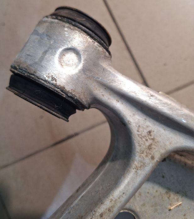 Рычаг передней подвески, б/у, Lexus GS350 (2012)