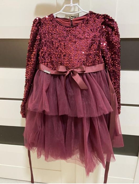 Сукня святкова, плаття з паєтками та спідницею з фатину, 104-110 см
