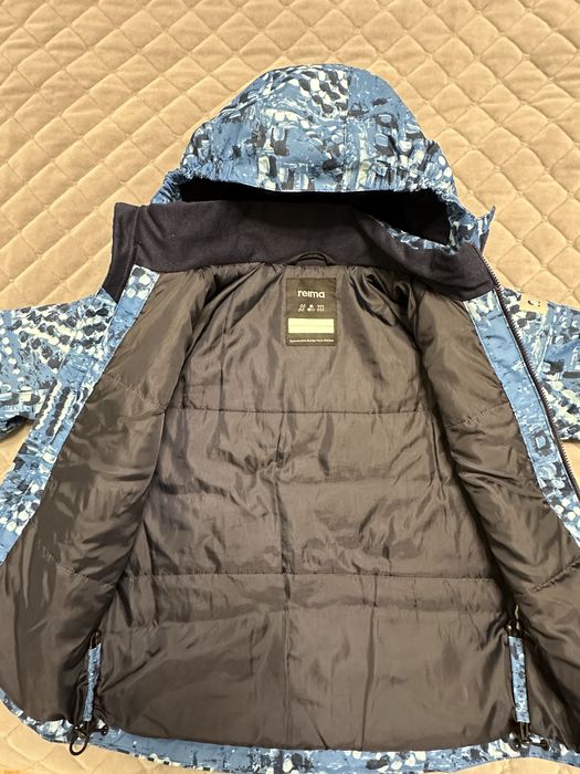 Продам оригінальну зимову куртку Reima 134 р.