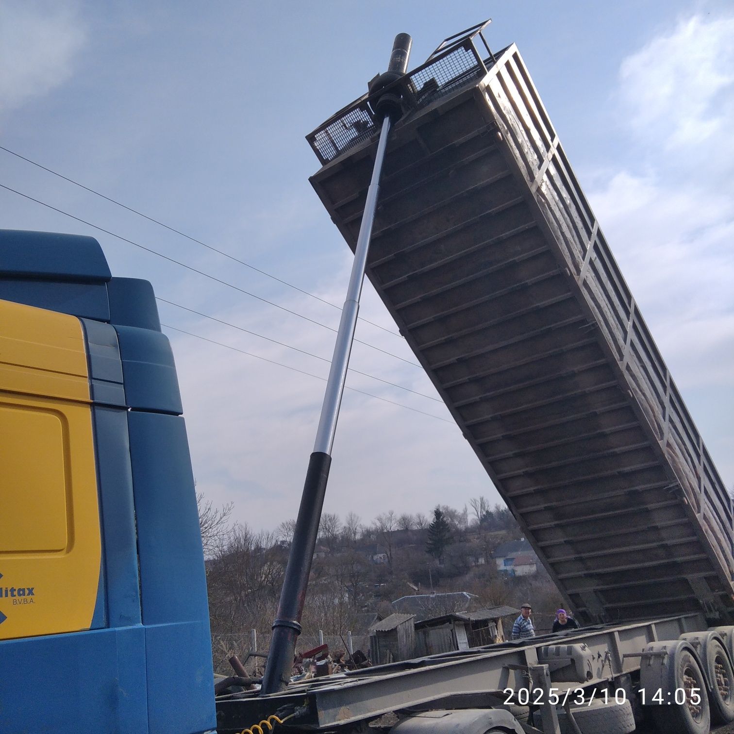 Продам напівпричіп самоскид джаміль 50м3