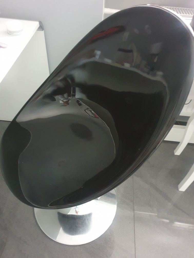 Czarny hoker fotel krzesło obrotowe czarny połysk