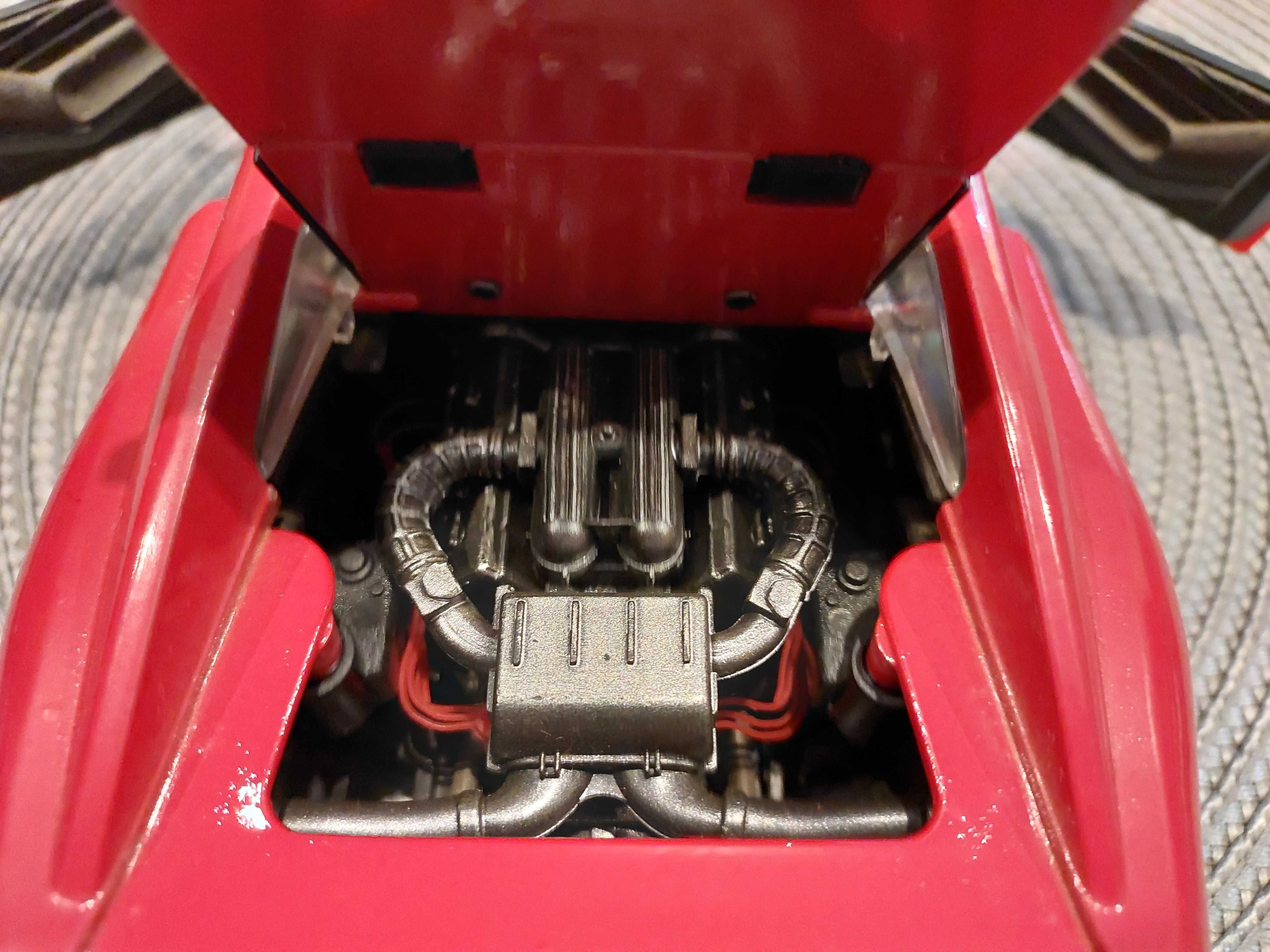 Ferrari 348TS Maisto 1/18