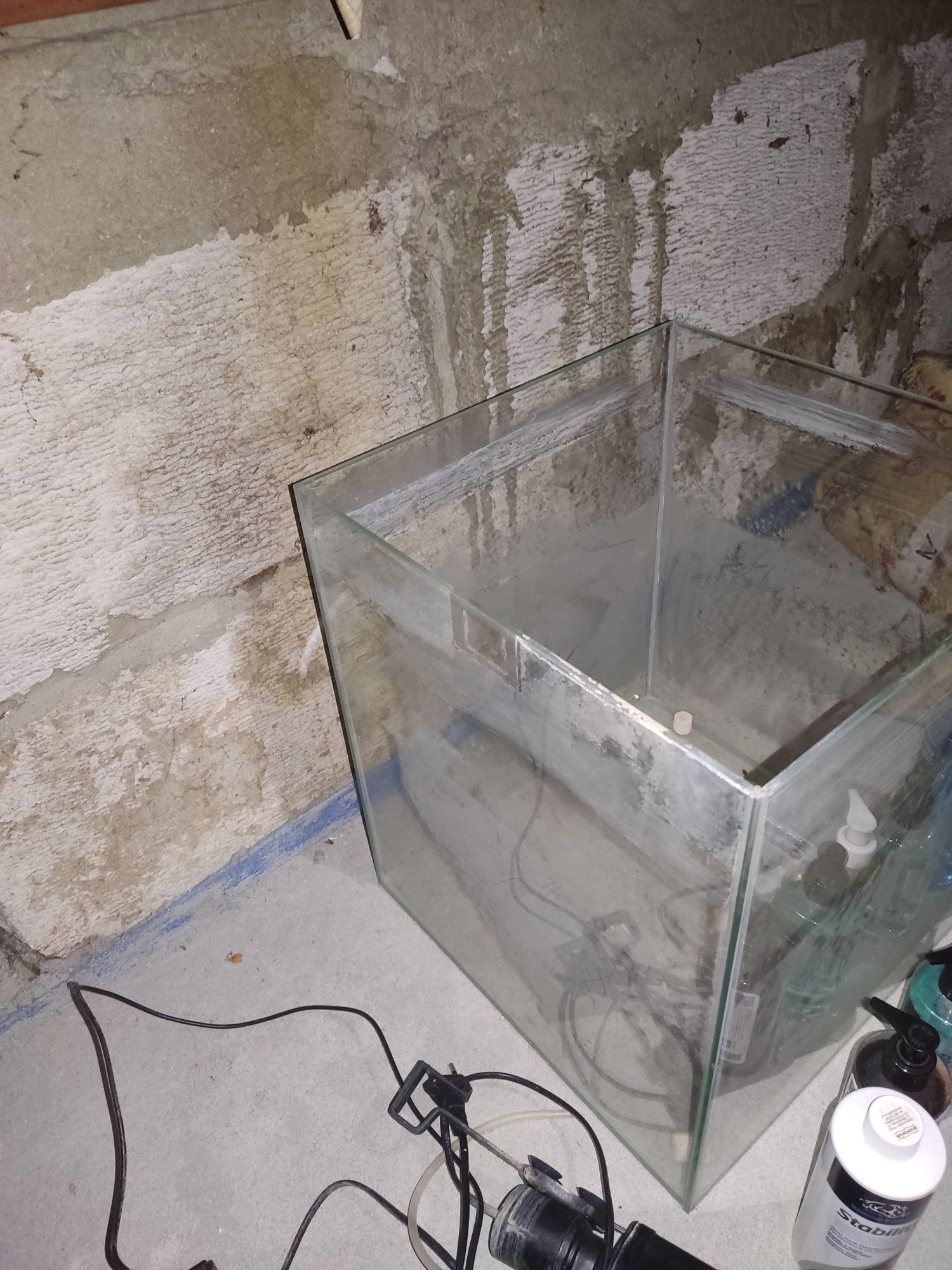 Akwarium 30l wysokość 35cm Używany