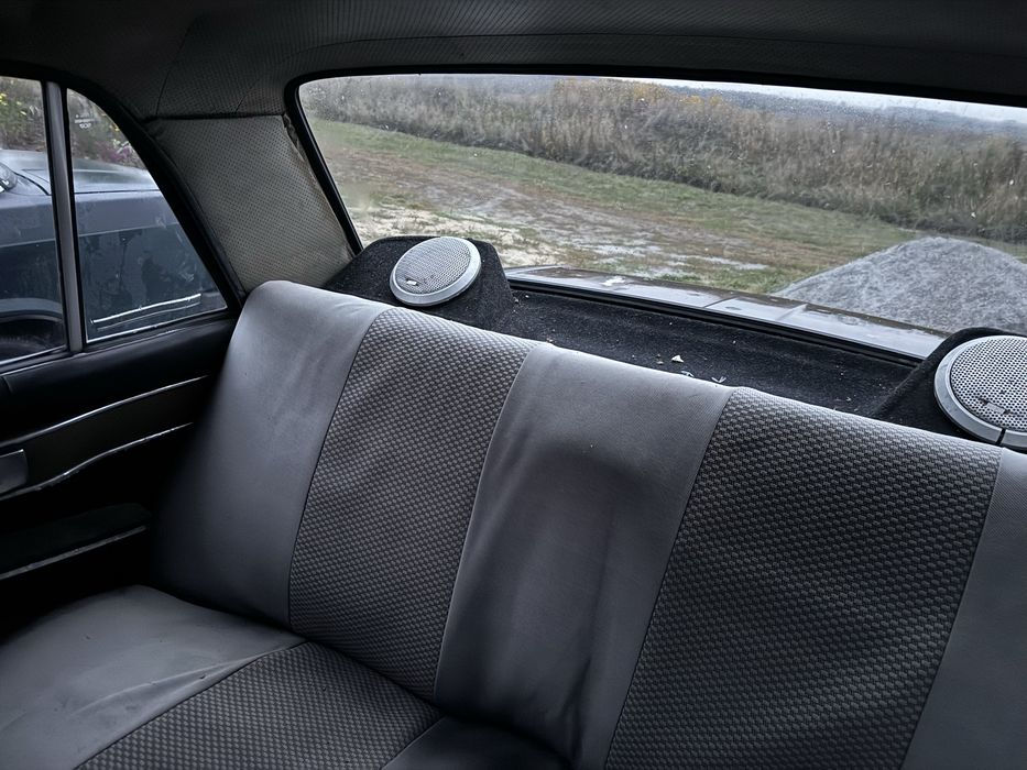 Продам ВАЗ-2103.