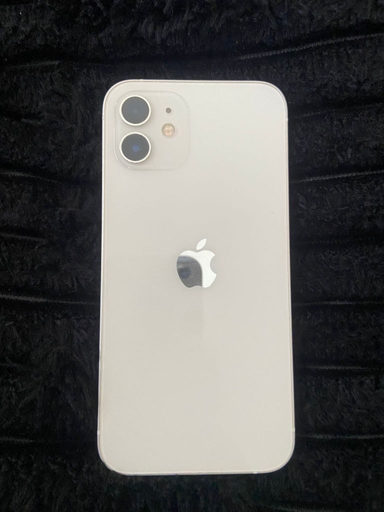 iPhone 12 usado .