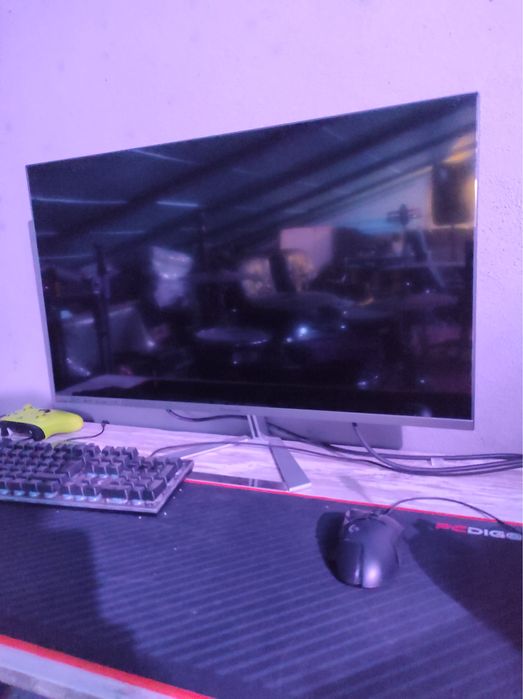 Monitor 32” ViewSonic Full HD impecavel