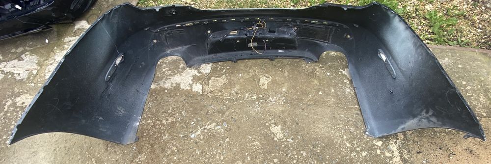 Zderzak tylny tył Jaguar Xj z kamerą i otwieraniem klapy