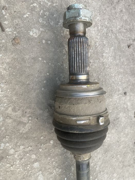 Піввісь задня права Honda crv lll