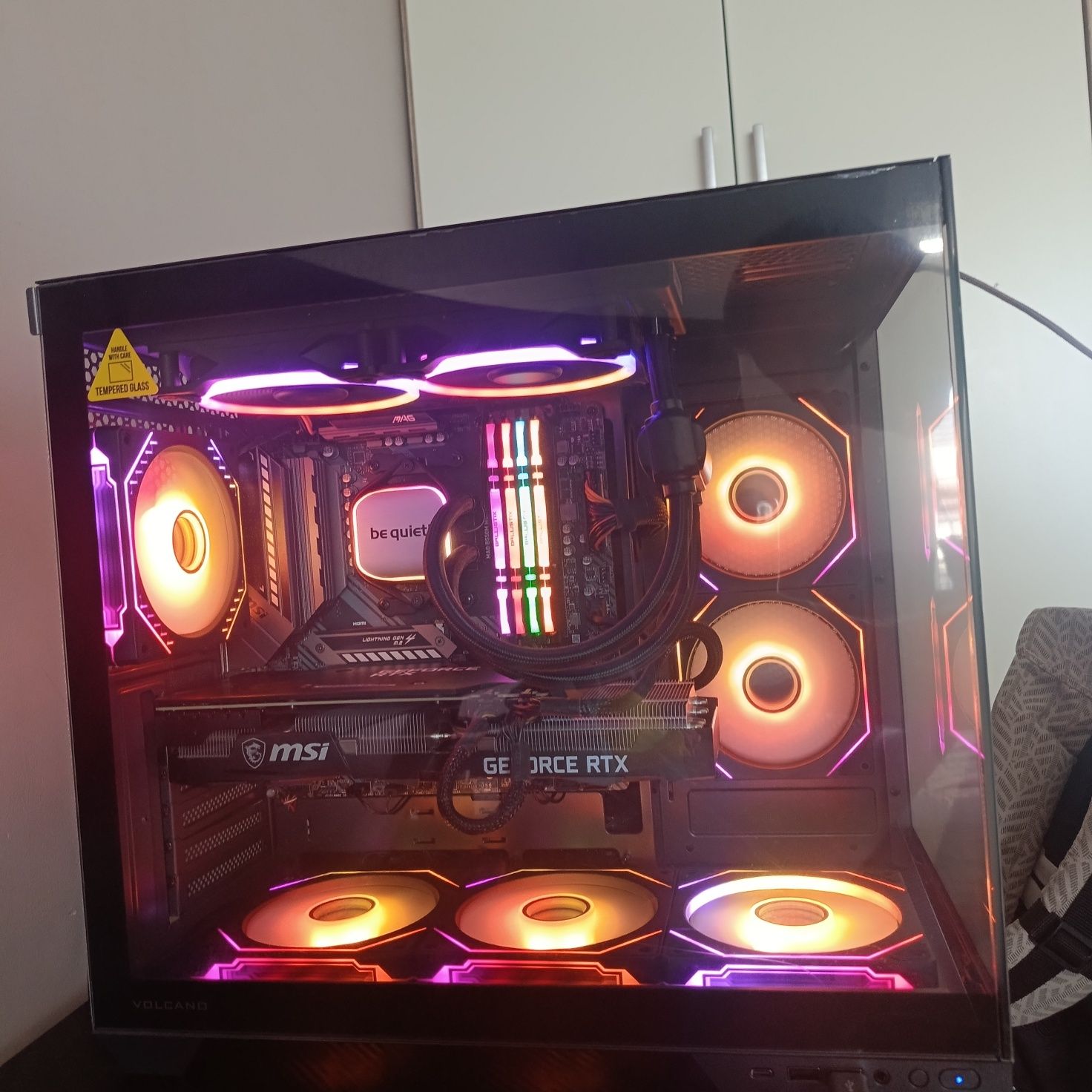 Komputer do gier RTX 3070/R7 5700G/32GB/AIO/RGB


--