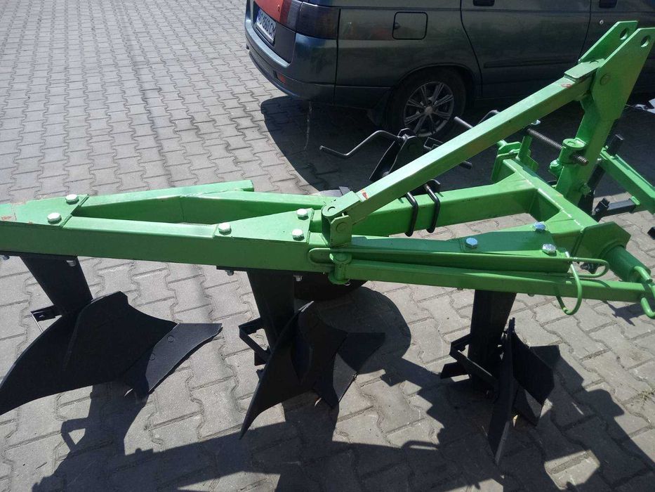 Плуг, + усилений варіант рами Бомет Польща