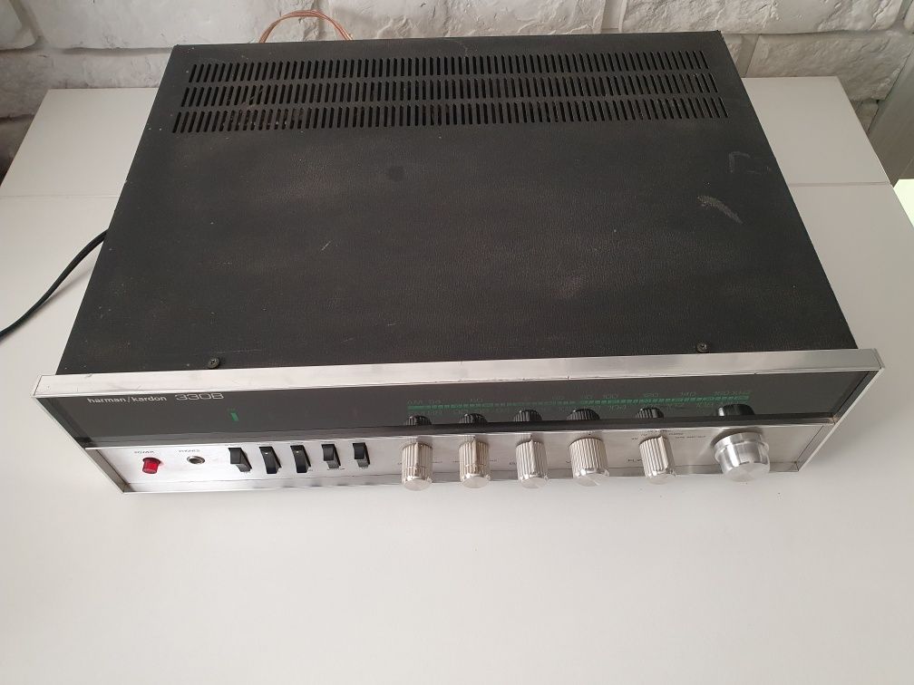 harman/kardon 330B