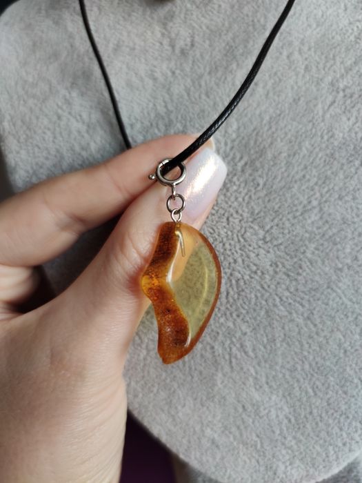 Komplet z naturalnego bursztynu bałtyckiego