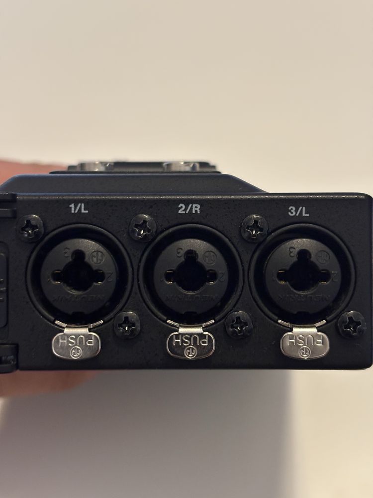 Tascam DR-70D Linear PCM Recorder