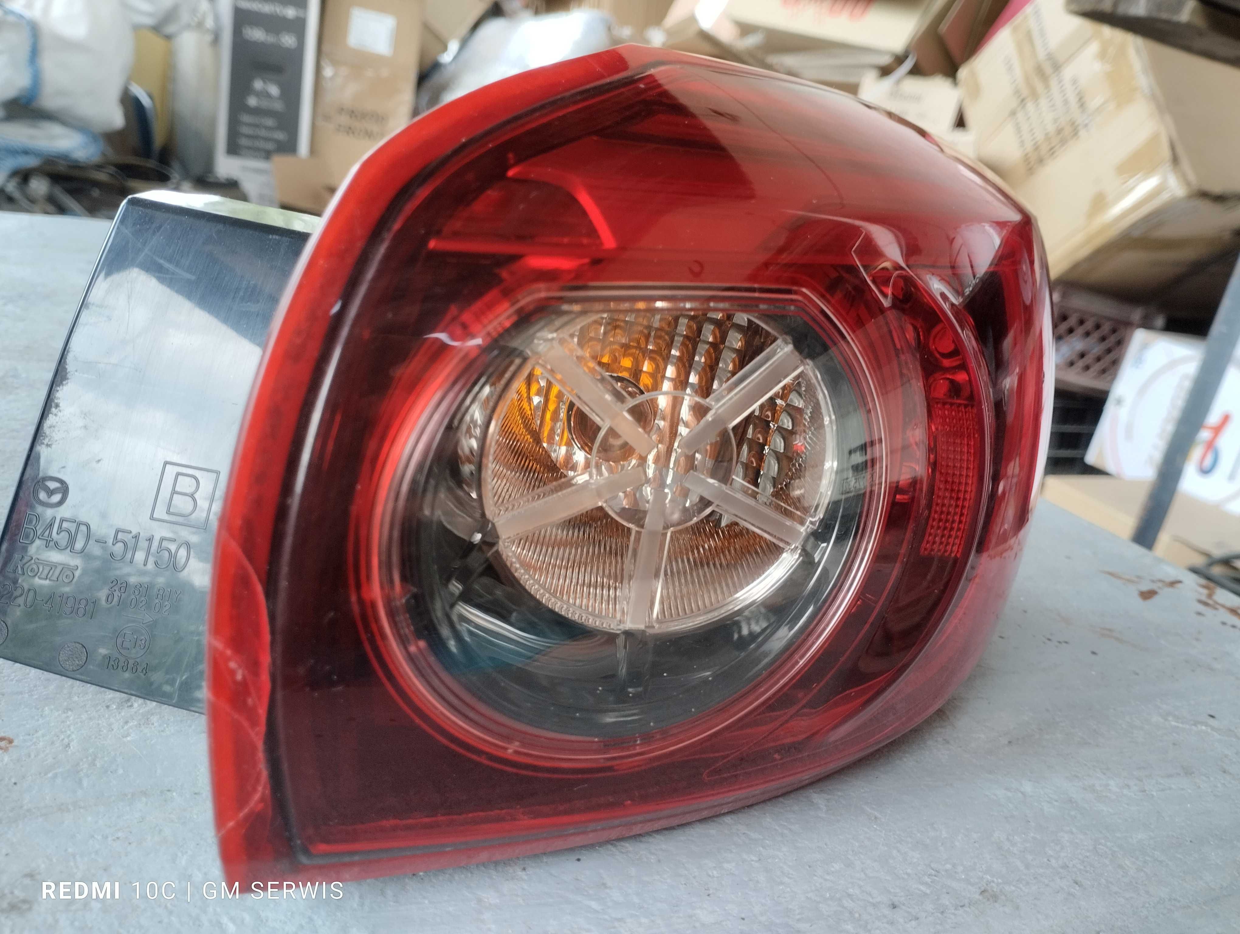 Mazda 3 14r lampa LED tył prawa eu